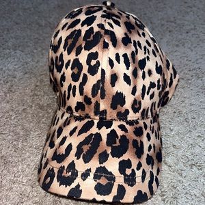 Francesca’s Leopard print baseball cap NWT OSFM